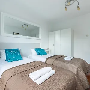  Apartament Unitapartament Short Rent In By Metro Station Rondo Onz With 3bedrooms 22